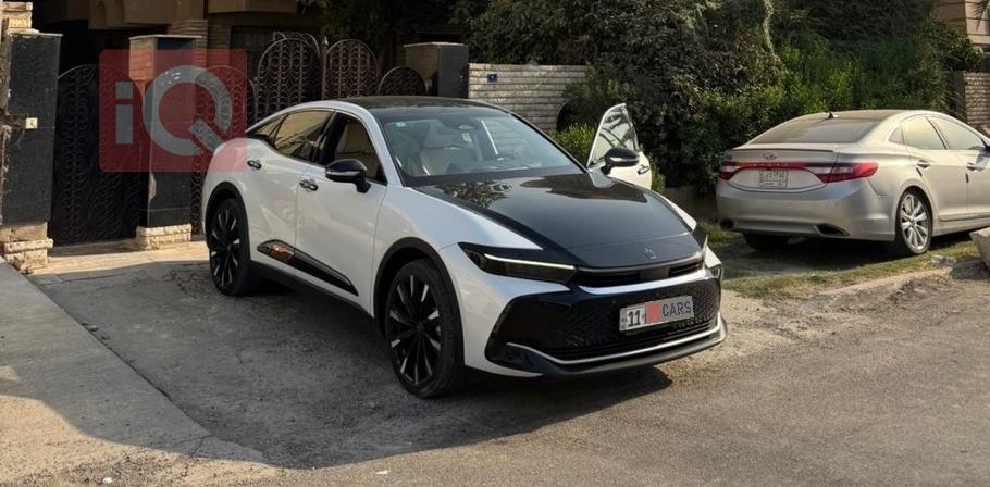 تۆیۆتا کراون